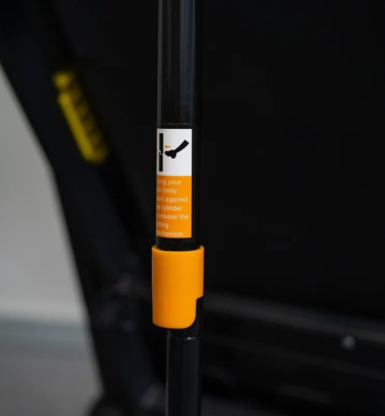 Электрическая беговая дорожка ALS 1230 Altezani